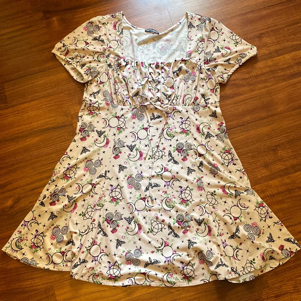 Adorable witchy fairy dress